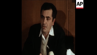 SYND 19 12 73 LEADER OF THE JEWISH DEFENCE LEAGUE ON GENEVA PEACE TALKS 00:00:30